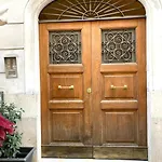 Appartement Vatican Vacation Interno 2